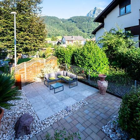 Zimmer Mit Eigenem Badezimmer Näfels エクステリア 写真