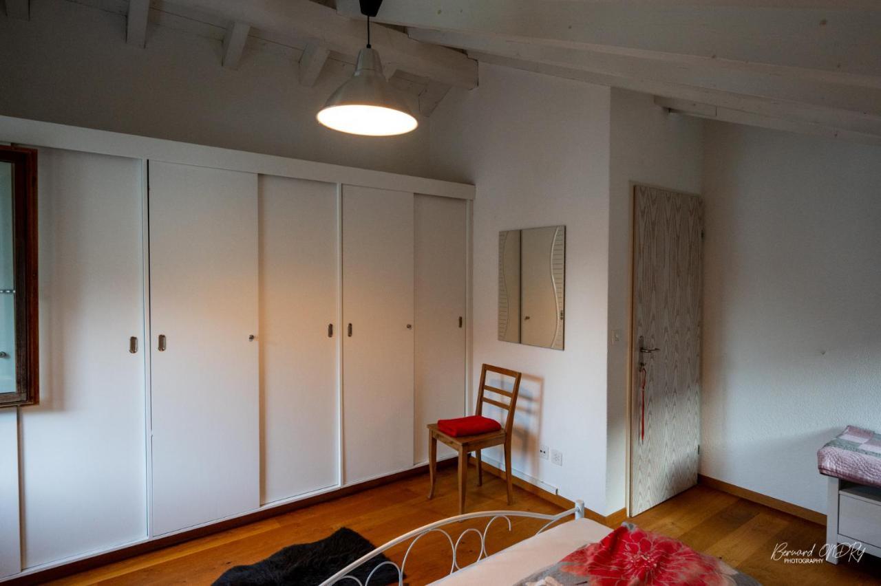 Zimmer Mit Eigenem Badezimmer Näfels エクステリア 写真